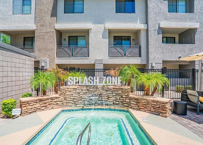 Contemporary At Westgate Pool Gym Wd * Glendale