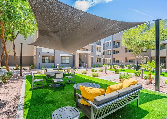 Apartment Contemporary At Westgate Pool Gym Wd Glendale